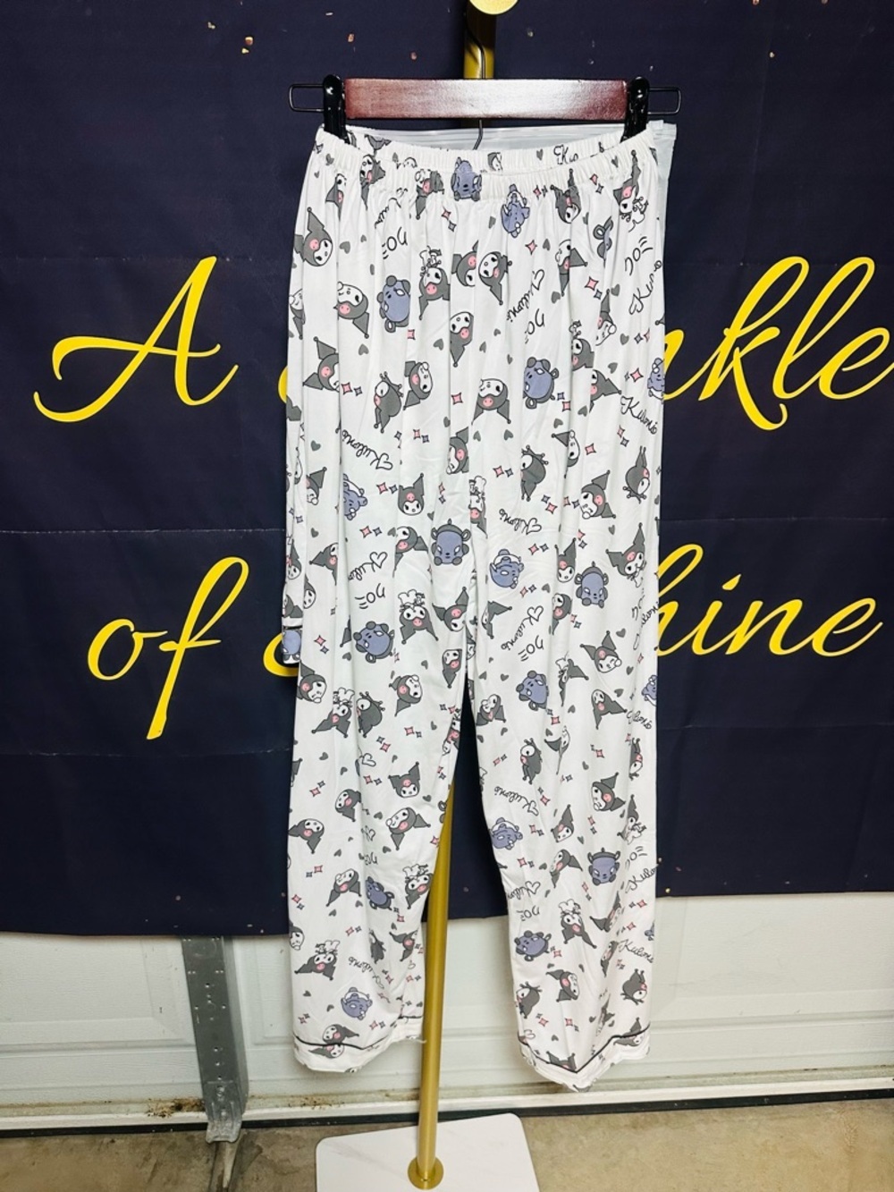 Kumari Short-Sleeve Pajama Set - Picture 6 of 8
